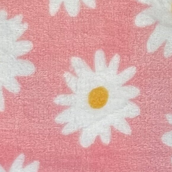 PRICED TO SELL - See Description for details - Nicole Miller Daisy Throw 50X60 - Picture 4 of 4